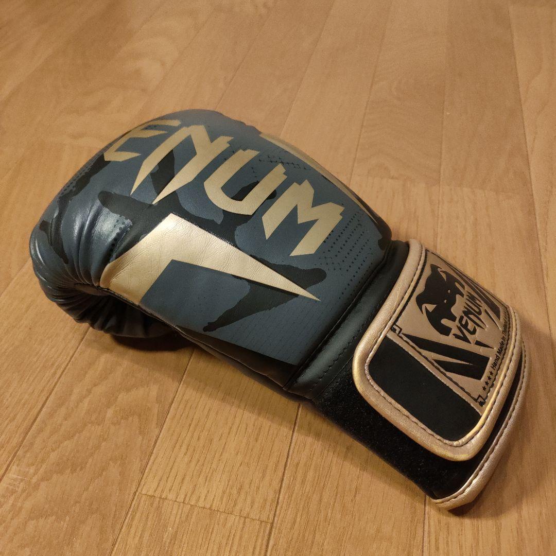 美品 VENUM エリート ボクシング グローブ 14oz ダークカモ/ゴールド