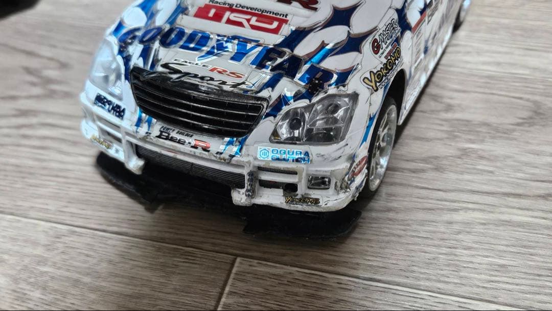 ヨコモ イチロクM 1/16 トヨタ クラウン ドリラジ