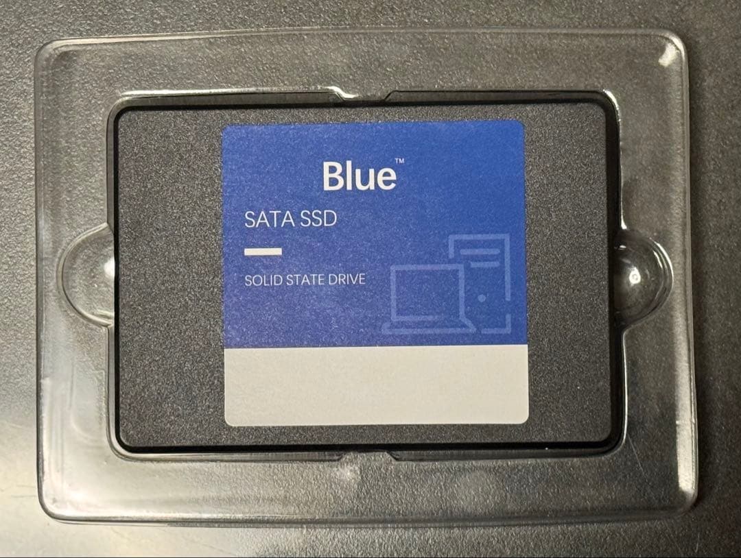 新品未使用4TB SATAIII SSD2.5インチBlue 最大545MB/s