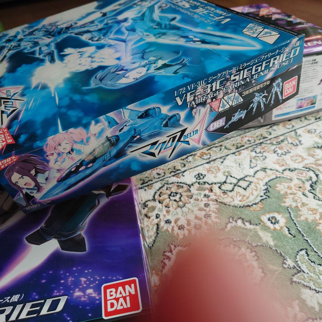 猫*き様 バンダイ マクロスデルタ プラモデル 4機セット