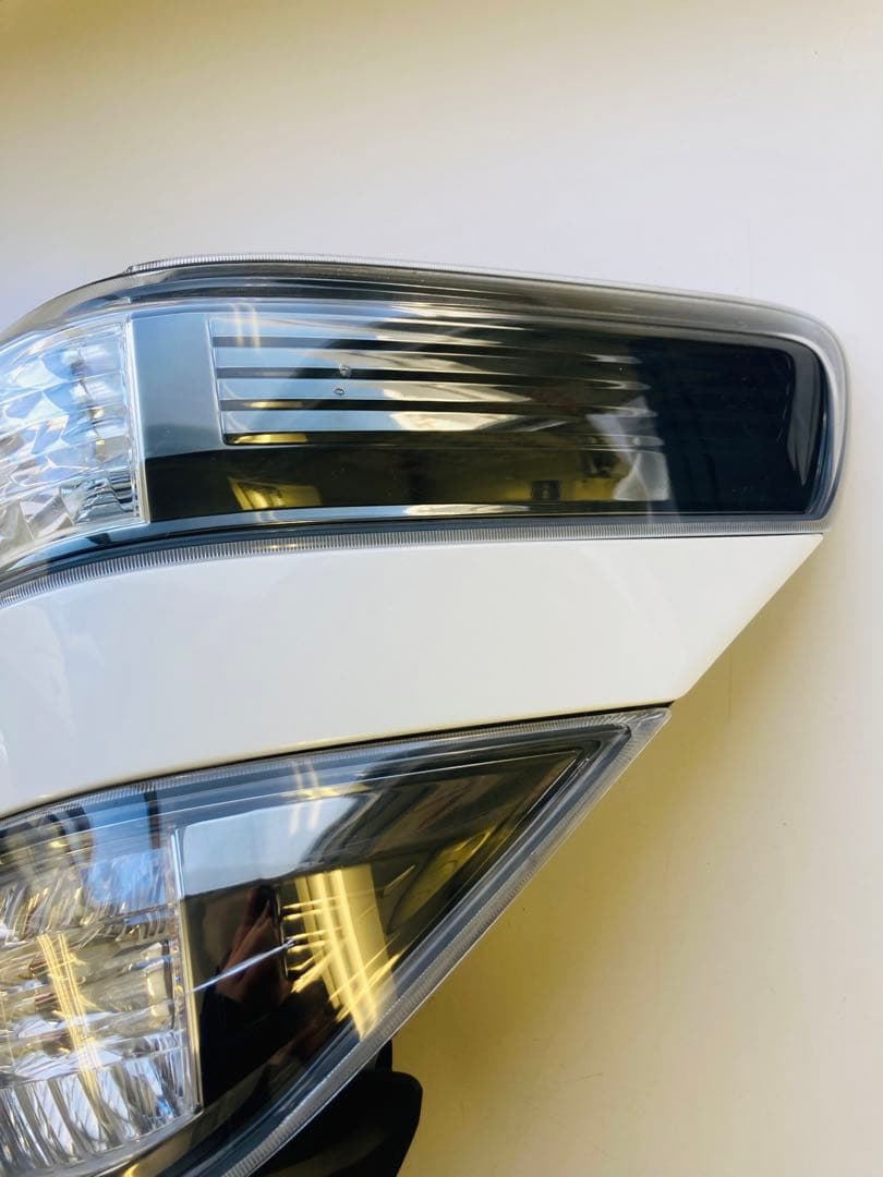 アルファード　20系　テールランプ　左右セット　GGH20W