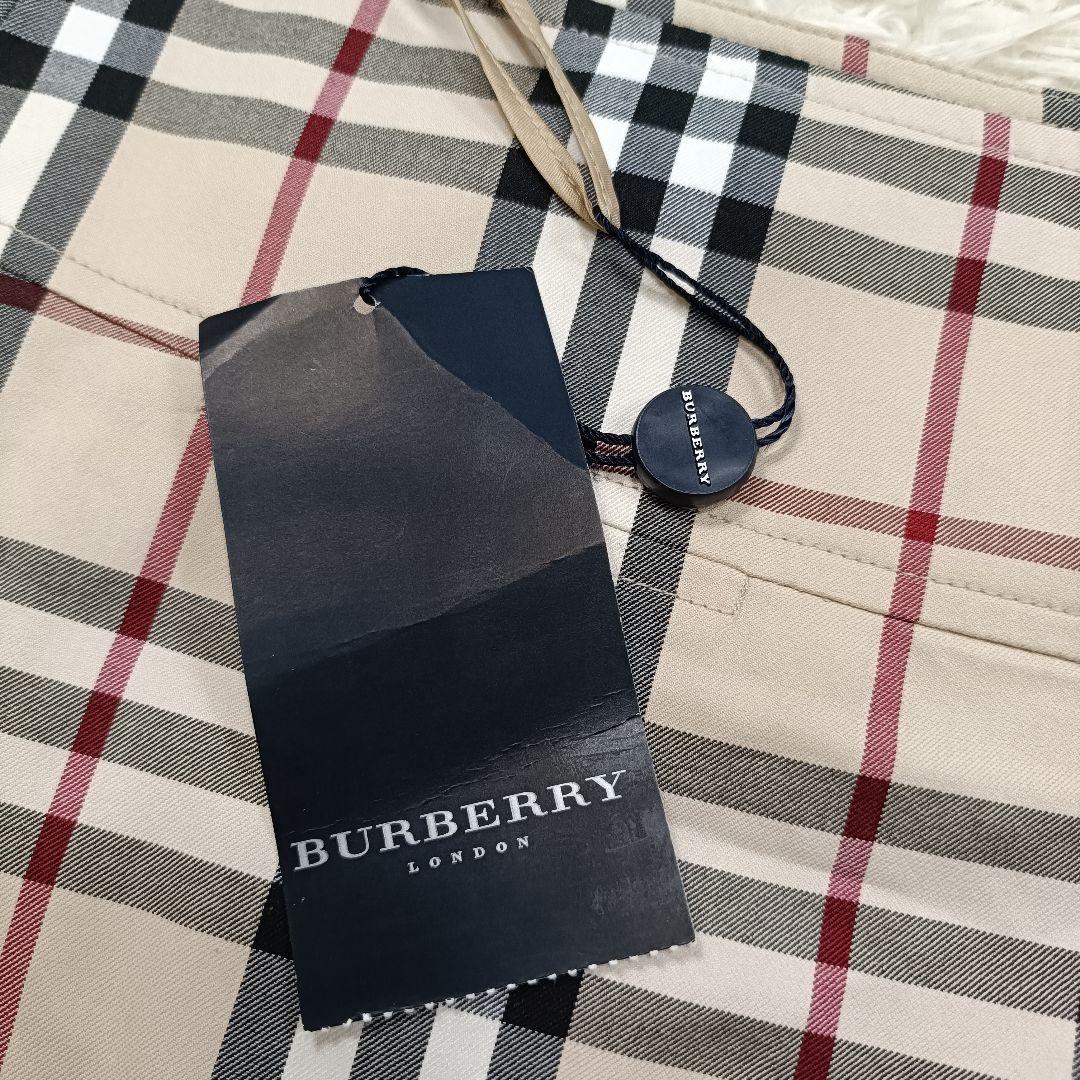 【タグ付き】バーバリー BURBERRY LONDON ノバチェック スカート