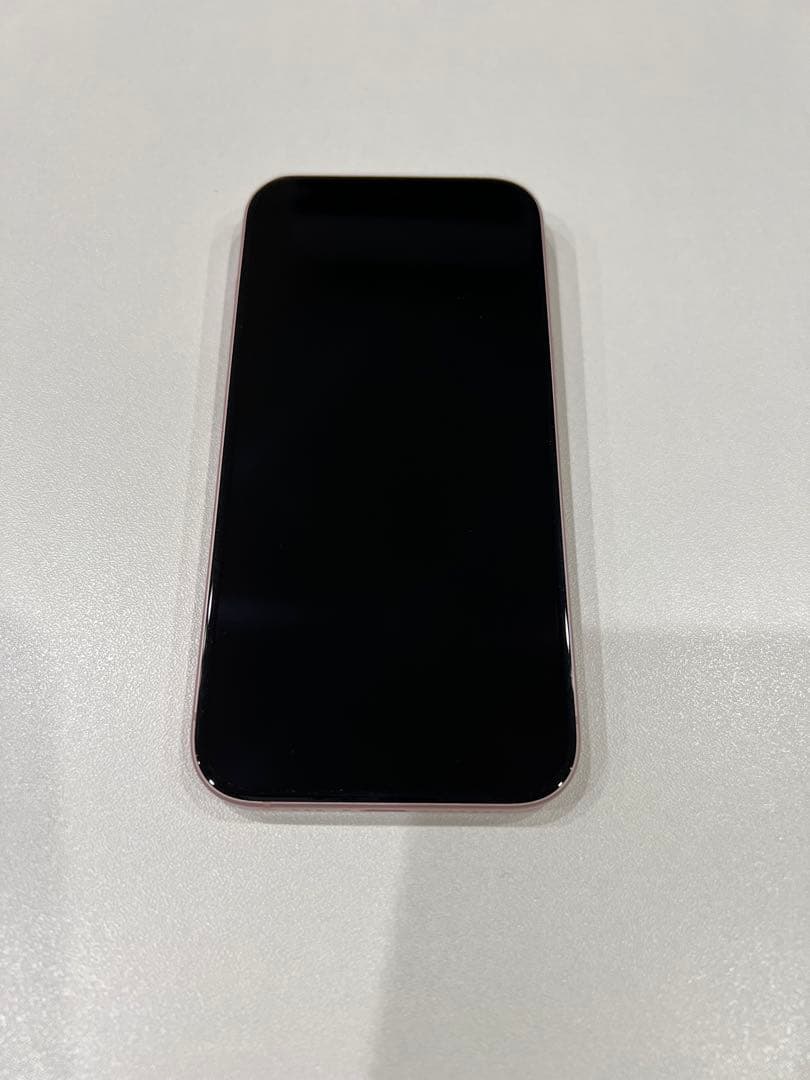 Apple iPhone 15 256GB SIMフリー バッテリー85%