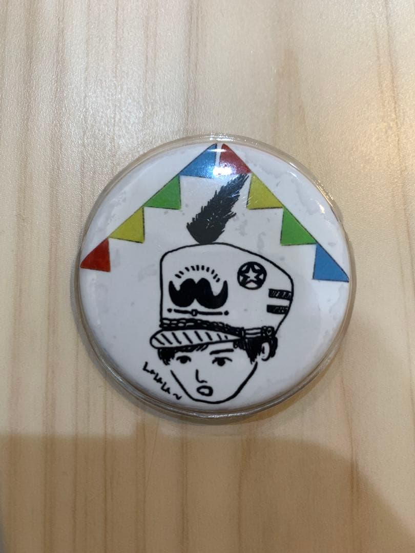 Official dism メンバー全員 似顔絵 缶バッジ 4個セット