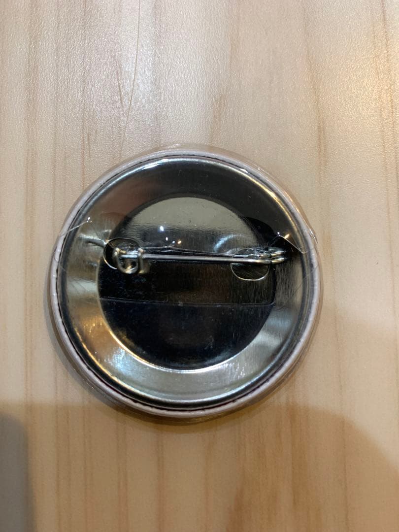 Official dism メンバー全員 似顔絵 缶バッジ 4個セット