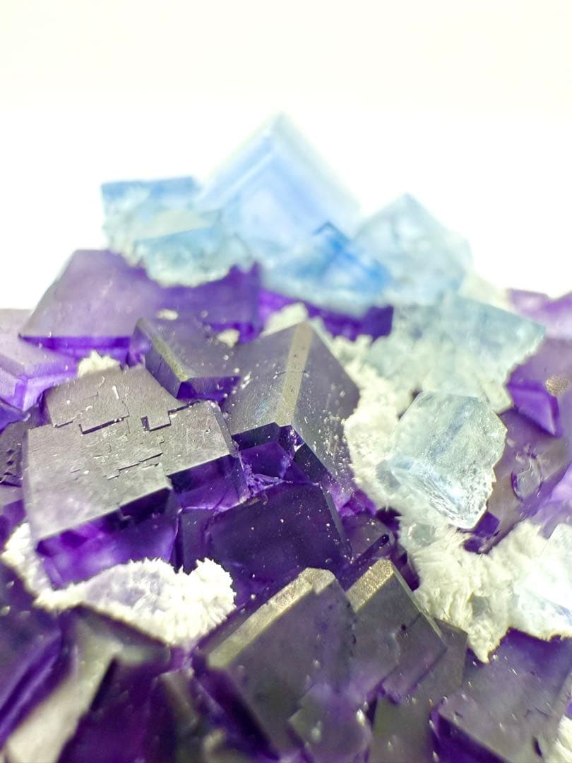 パープル　ブルーフローライト　浙江省産　蛍石　原石　鉱物標本　天然石