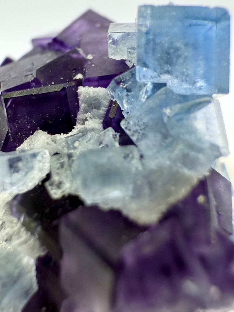 パープル　ブルーフローライト　浙江省産　蛍石　原石　鉱物標本　天然石