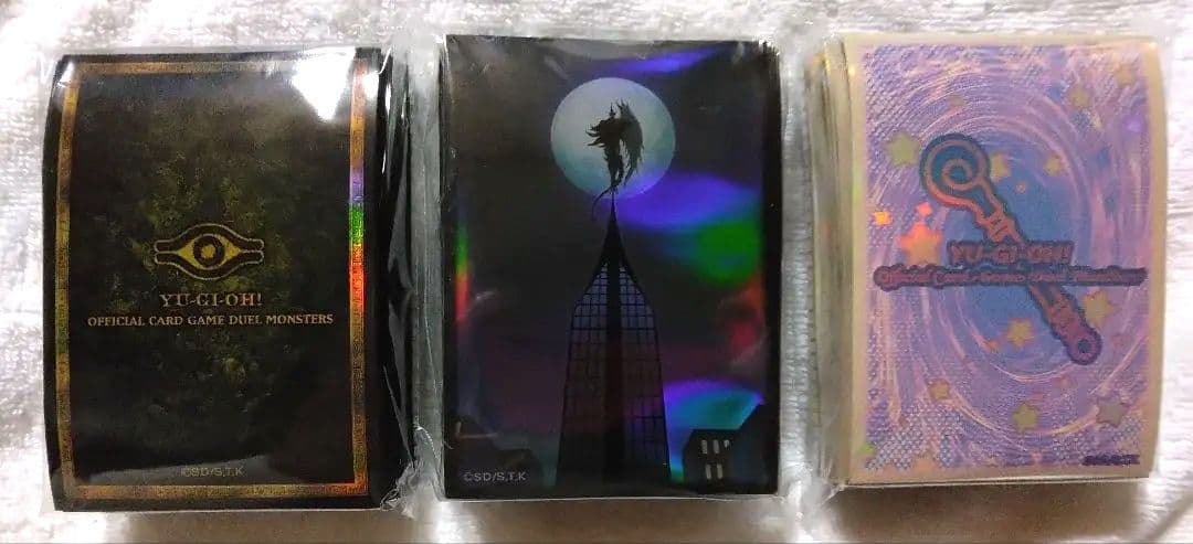 遊戯王　ニューロン　スリーブ×3　デッキケース　新品未開封