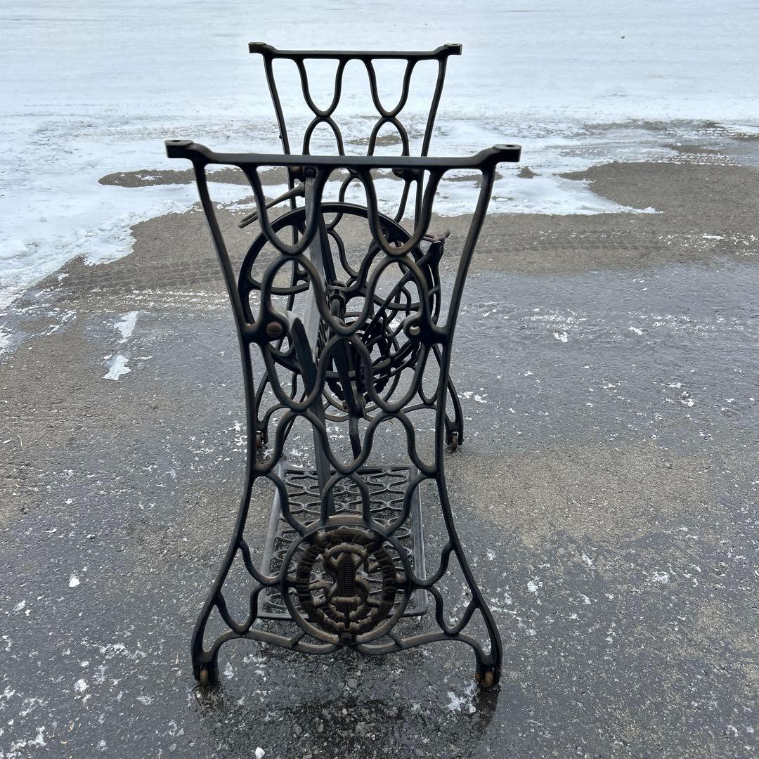 シンガー　網目ミシン脚　ミシン台　テーブル脚　アンティーク　レトロ　b16