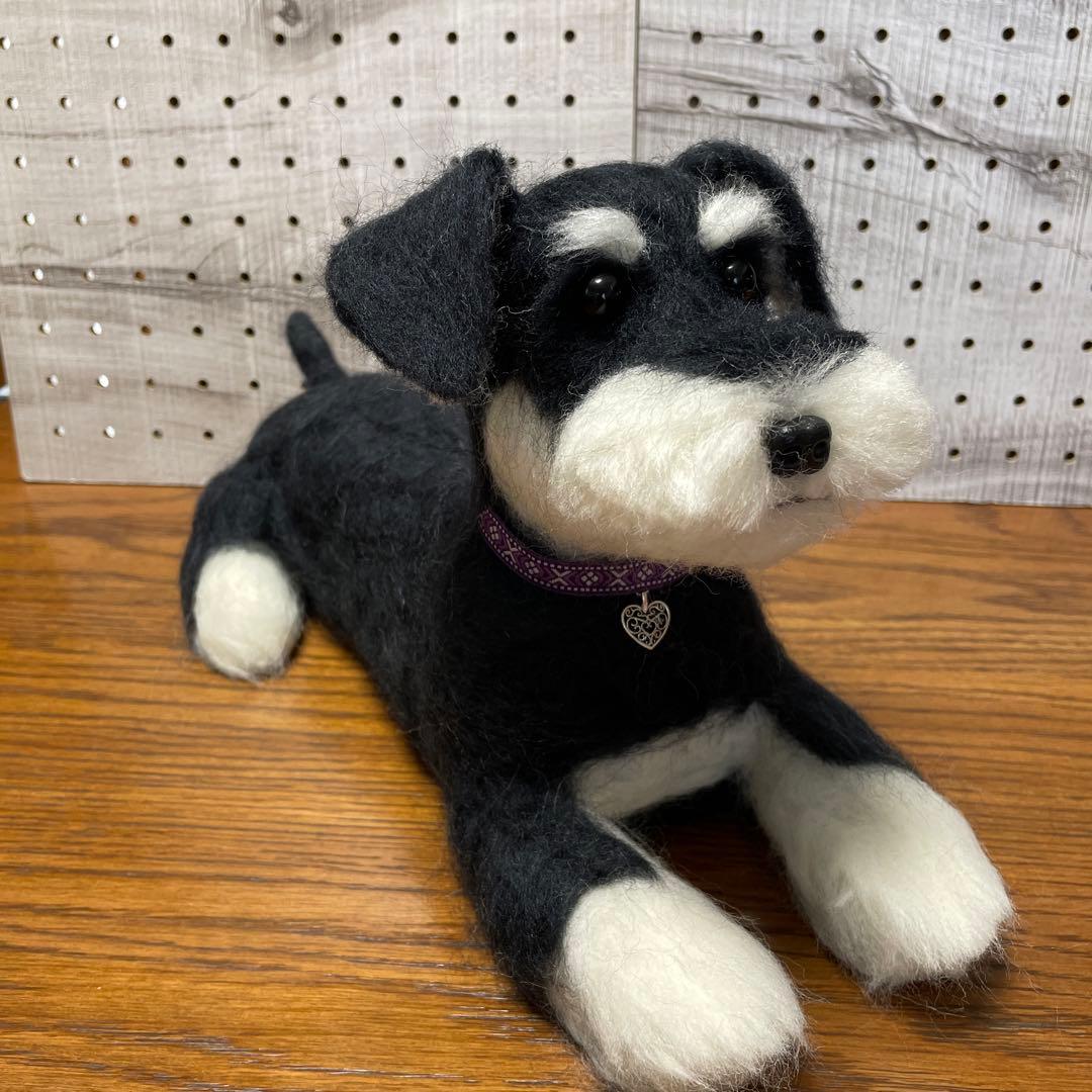 羊毛フェルト　ミニチュアシュナウザー　Mサイズ　3体