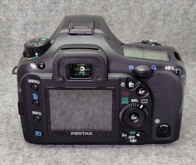 PENTAX K-10d 標準ズームレンズ付