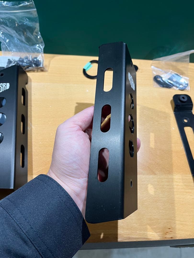 ヤマハ　XSR900用　ワイズギア　ウインカー移設キット