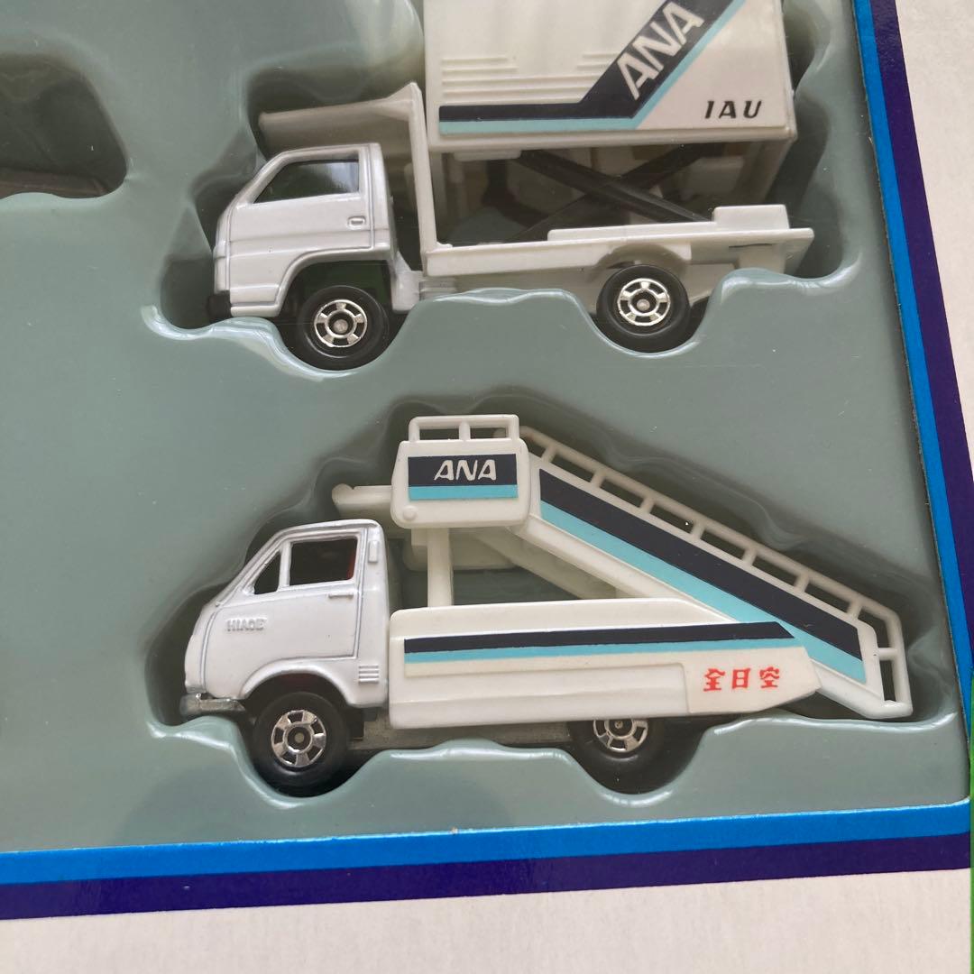トミカ ジャンボエアポートセット　全日空 ANA 飛行機　ジェット機