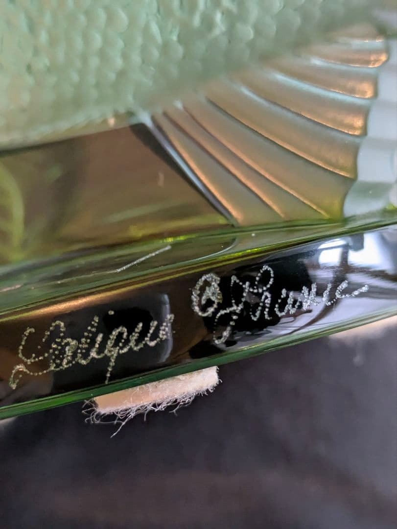 LALIQUE ラリック　魚の彫刻 緑色 ペパーウェイト　約15cm
