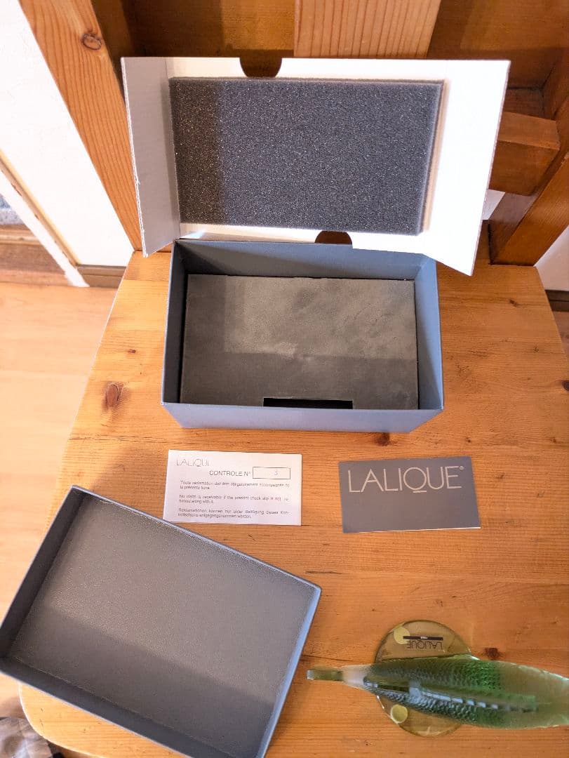 LALIQUE ラリック　魚の彫刻 緑色 ペパーウェイト　約15cm