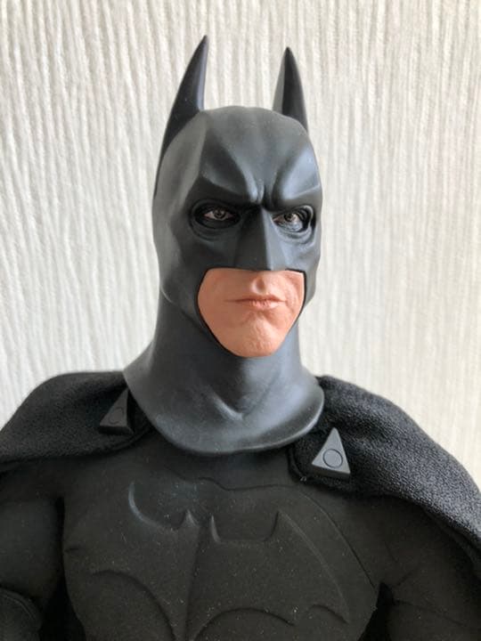 ダークナイト』１／６スケールフィギュア バットマン（オリジナル・コスチューム版）