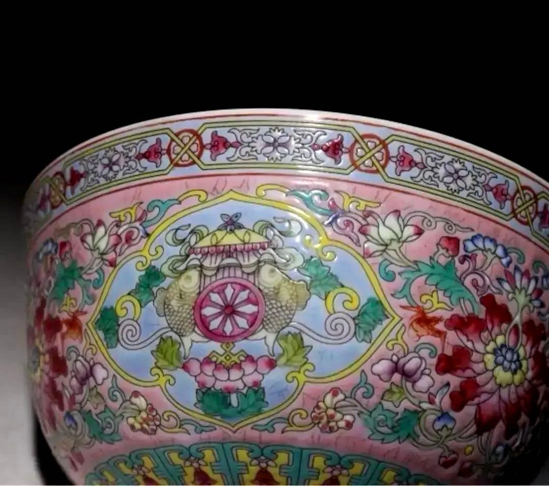 中国骨董 康熈御製 粉彩 纏枝花紋 魚 蝙蝠 粉彩茶碗 中国古玩