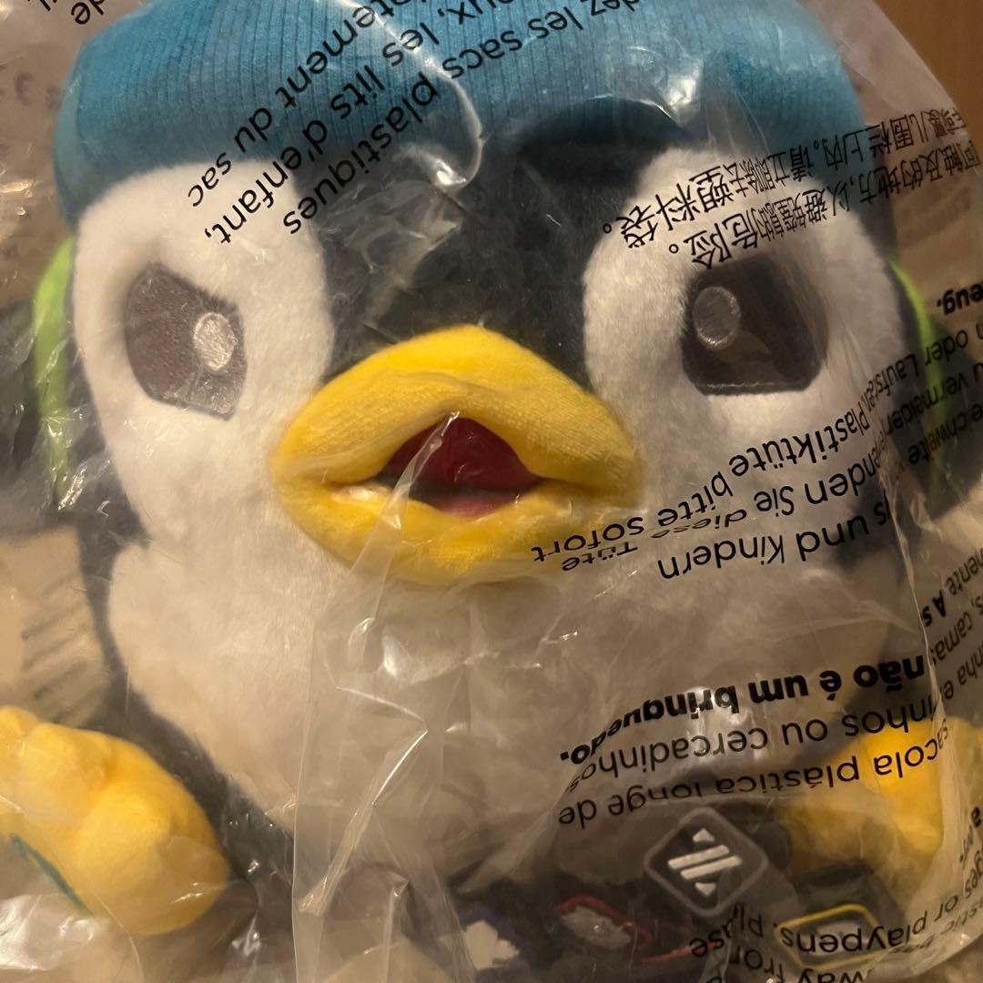 VCT PACIFIC ペンギンのダンぬいぐるみ