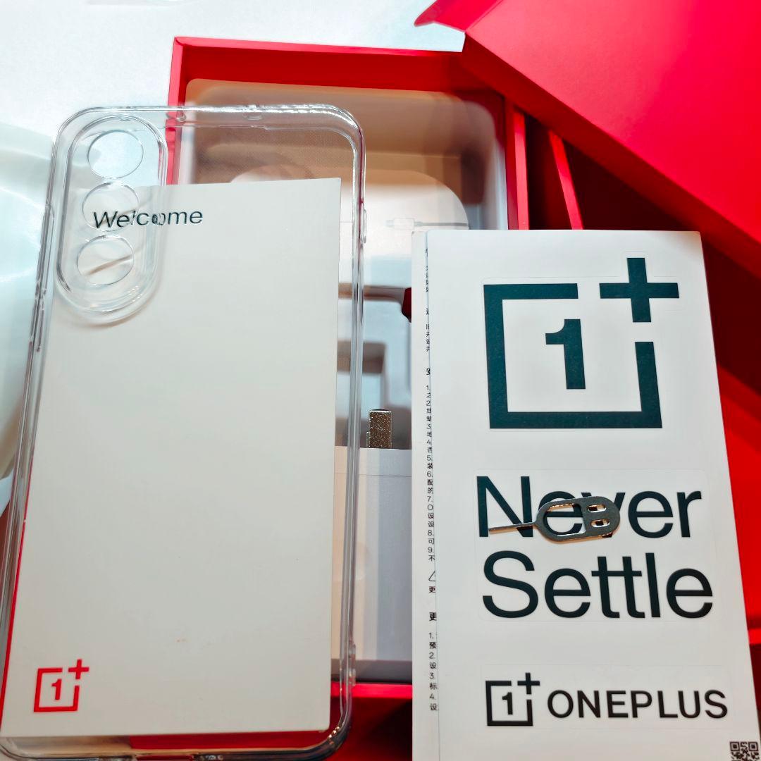 OnePlus Ace 5 ultra 12GB/256GB チタニウム