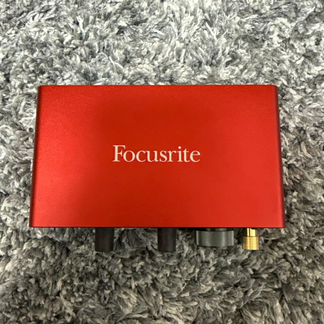 Focusrite Scarlett オーディオインターフェイス