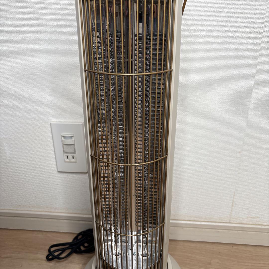 カーボンヒーター　ノスタルストーブ　BRUNO 遠赤外線ヒーター　ブルーノ