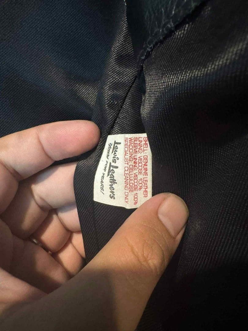 AVIakit ブラックレザージャケット 42