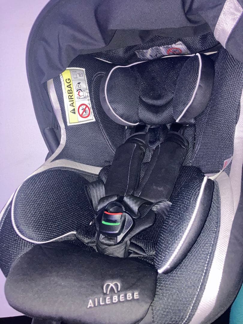 エールベベ⭐️isofixクルット3iグランス最高位チャイルドシートクリーニング済