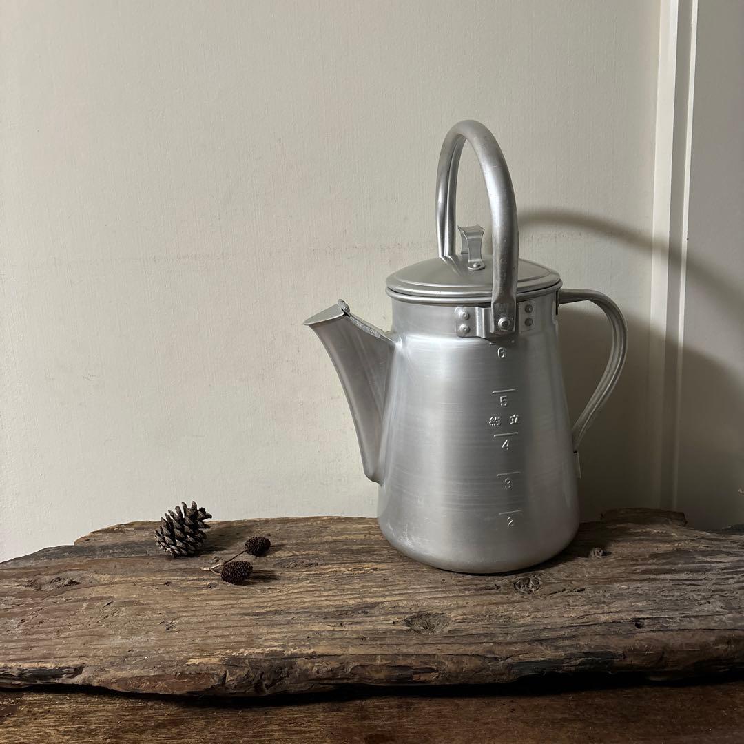 レトロ　ミルクポット　昭和アンティーク　給食　古道具　ディスプレイ　検(李朝)