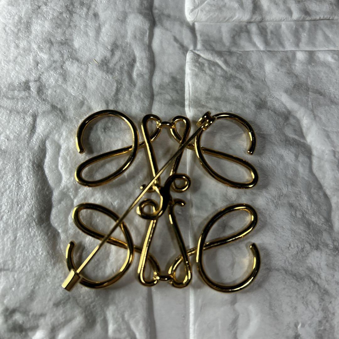 LOEWE ロエベ アナグラムブローチ ブローチ ゴールド