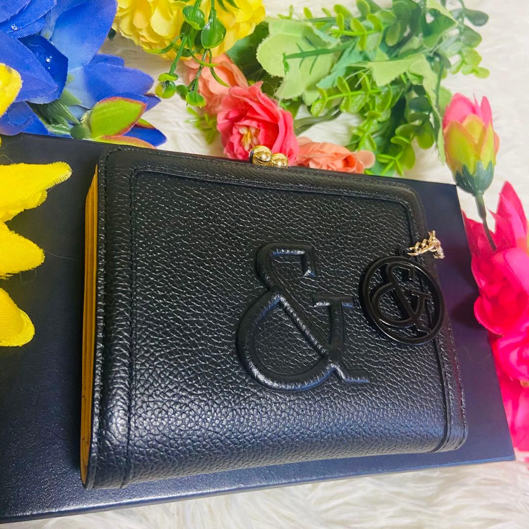 未使用✨本革✨PINKY&DIANNE✨ピンダイ✨がま口✨二つ折り財布✨完売品