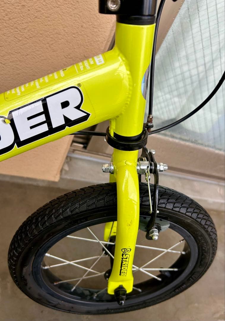 k*0様 ストライダー　14x ライムイエロー