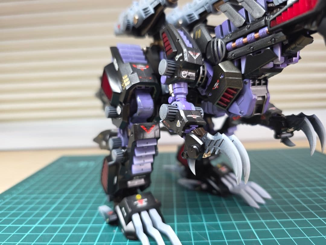 ゾイドHMMジェノザウラー全塗装