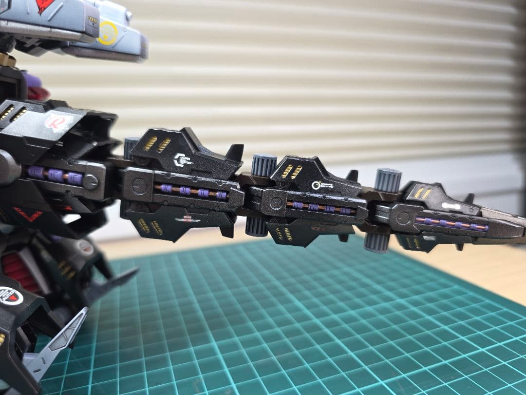 ゾイドHMMジェノザウラー全塗装