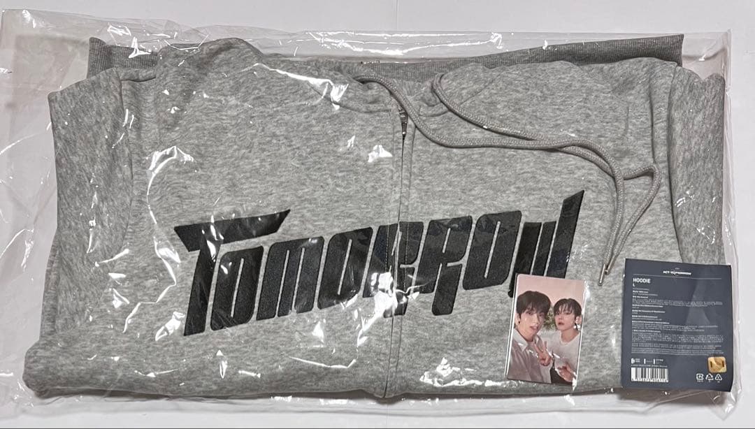 【新品未開封】txt トゥバ　フーディー　Lサイズ