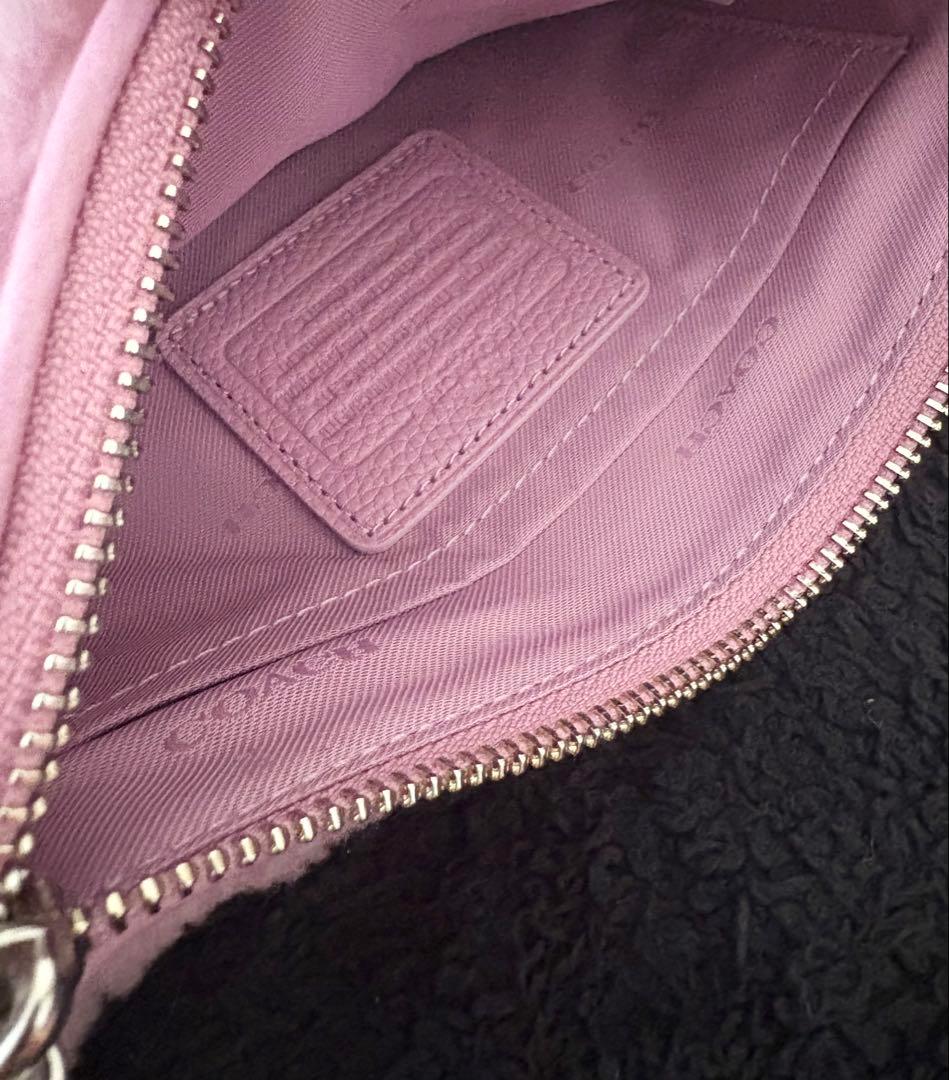 ❤️新品未使用❤️COACHコーチ スモールライダーポシェット ピンクキーホルダー付