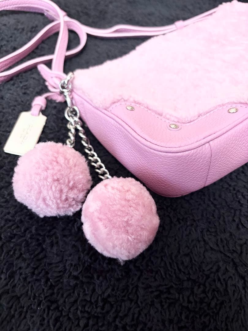 ❤️新品未使用❤️COACHコーチ スモールライダーポシェット ピンクキーホルダー付