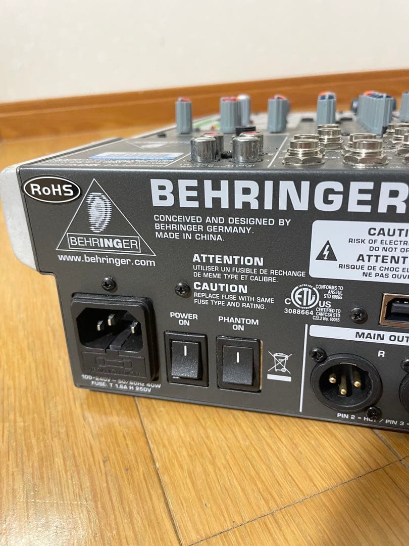 【動作確認済み/１か月保証付き】BEHRINGER XENYX X1204USB