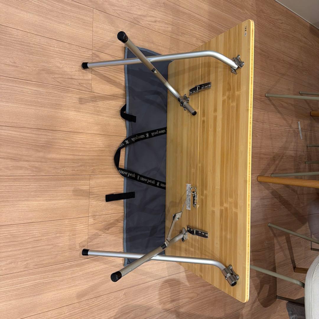 美品  peak ワンアクションテーブル 竹