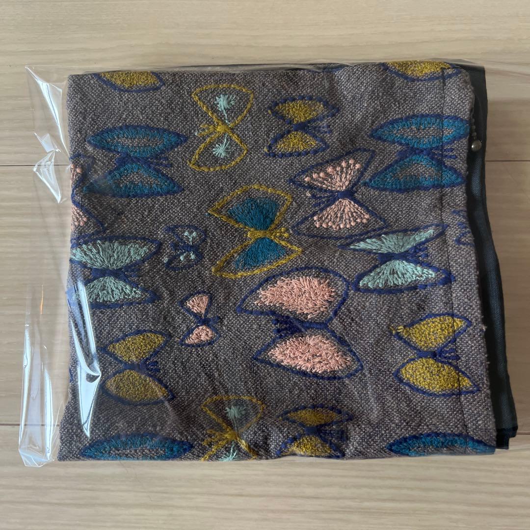 ミナペルホネン　クッションカバー　ハンドメイド　skyflower