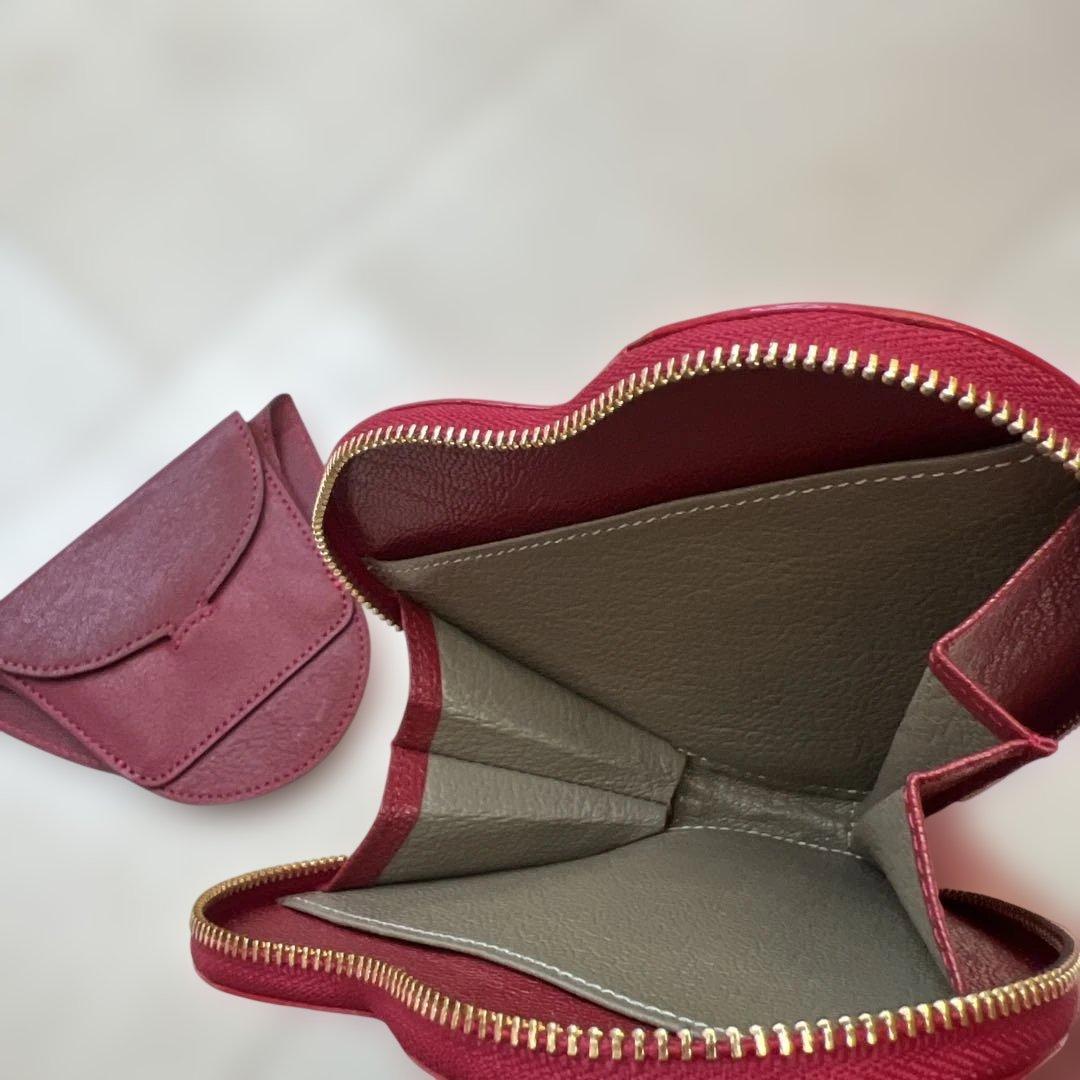 IBIZA ハート型ケース 赤