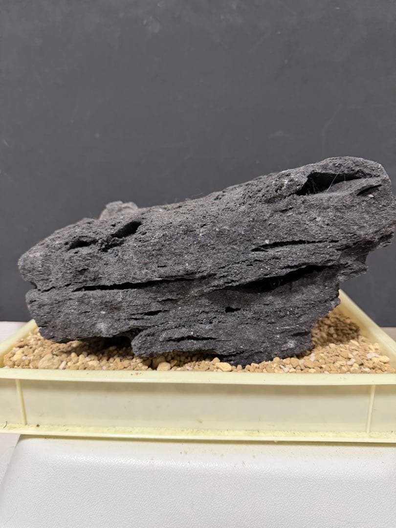 ⑤-5 ADA山水石　約8kg有り　存在感有り！