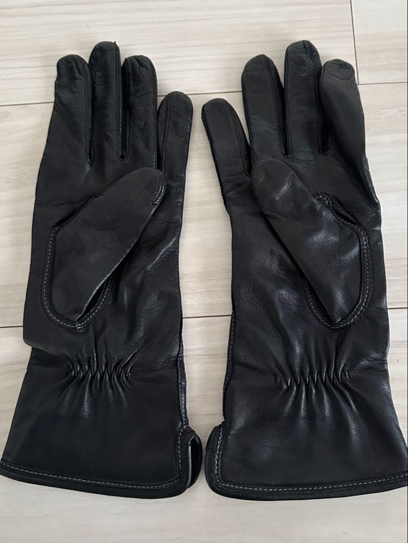 LOUIS VUITTON ルイ・ヴィトン ダミエ レザー グローブ　革手袋