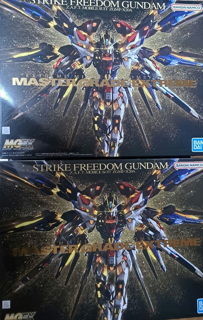 MGEX 1/100 ストライクフリーダムガンダム バンダイスピリッツガンプラ