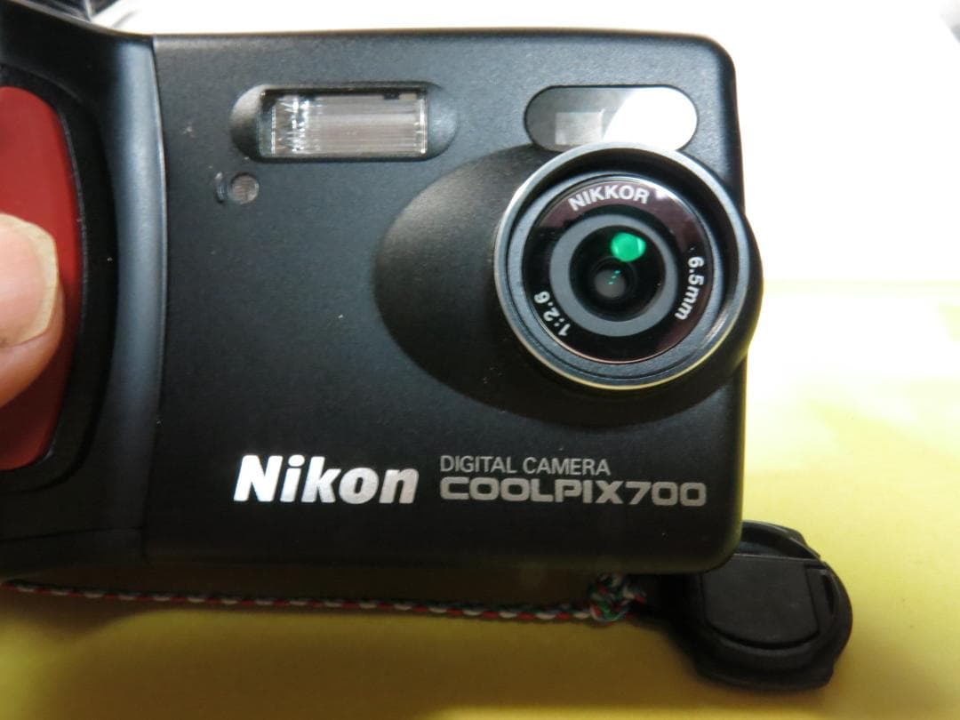 Nikon COOLPIX 700 デジタルカメラ