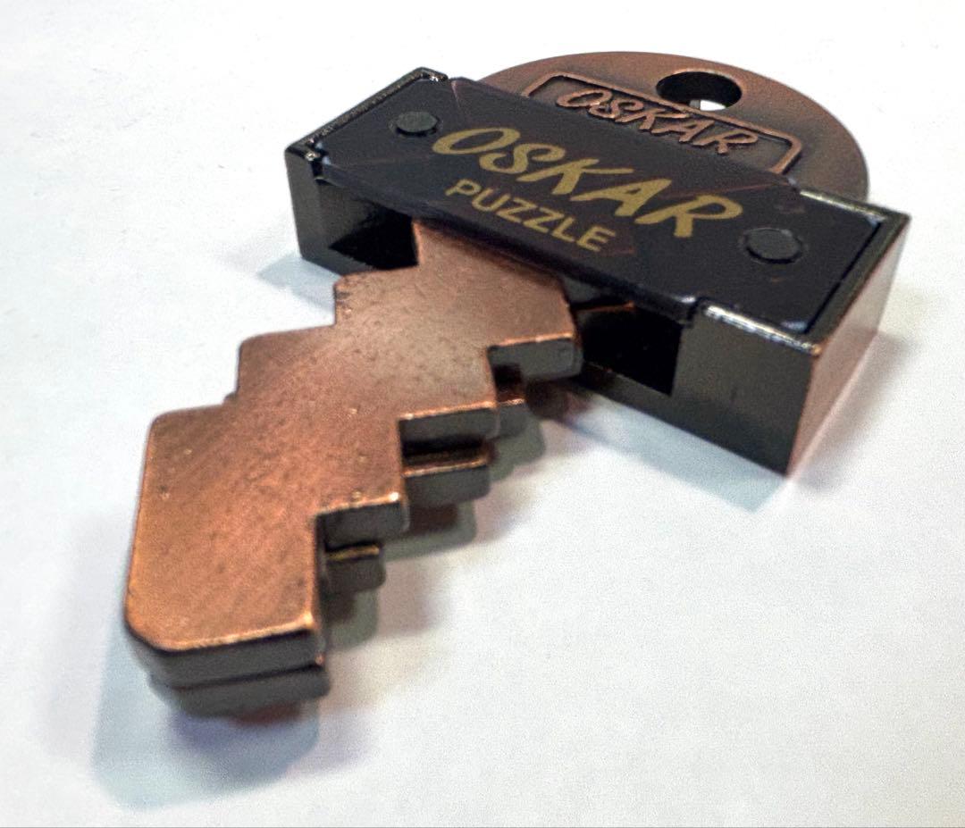 【匿名配送】 OSKAR PUZZULE オスカー 知恵の輪NO.8