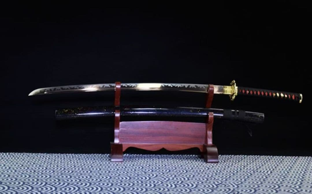 【黒炎】古兵器 刀装具 日本刀　模造刀 居合刀 武士道 鑑賞用 美術刀 贈り物