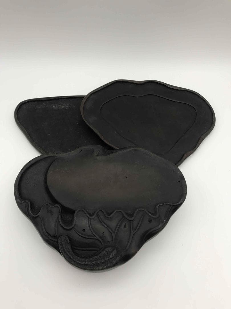 古端渓硯　清時代　蓮型硯　唐木蓋付き　極上品　時代物　初出し物(A-56)