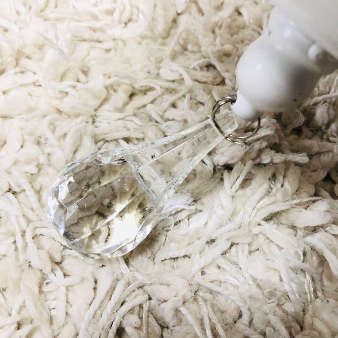 秋月貿易　シャンデリア ジュエル　天井照明 6灯式　簡単取り付け　軽量　ホワイト