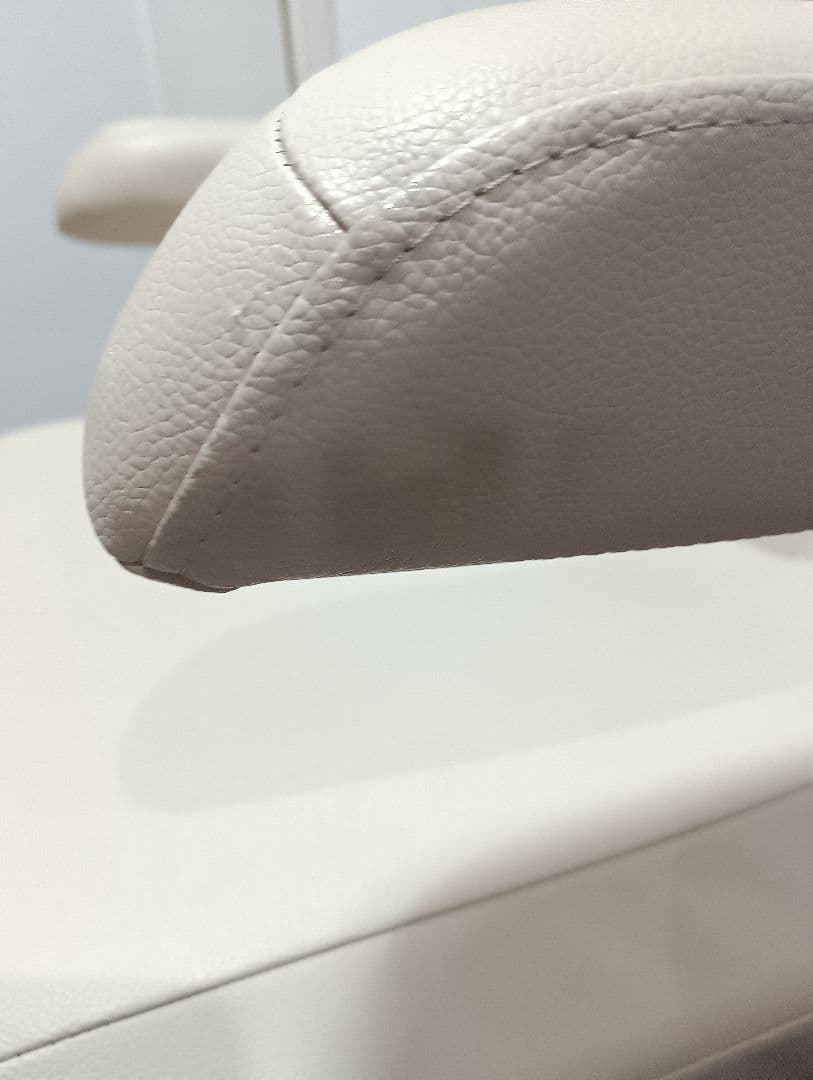 タカラベルモントスタイリングチェア③