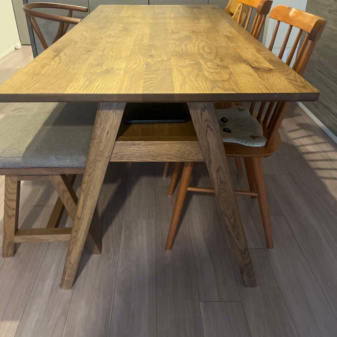 Mel　ダイニングテーブル